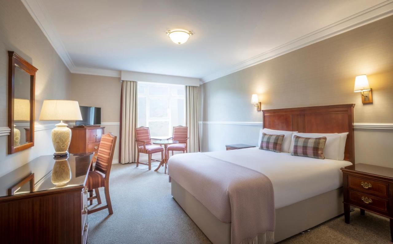 לייקסליפ Court Yard Hotel מראה חיצוני תמונה