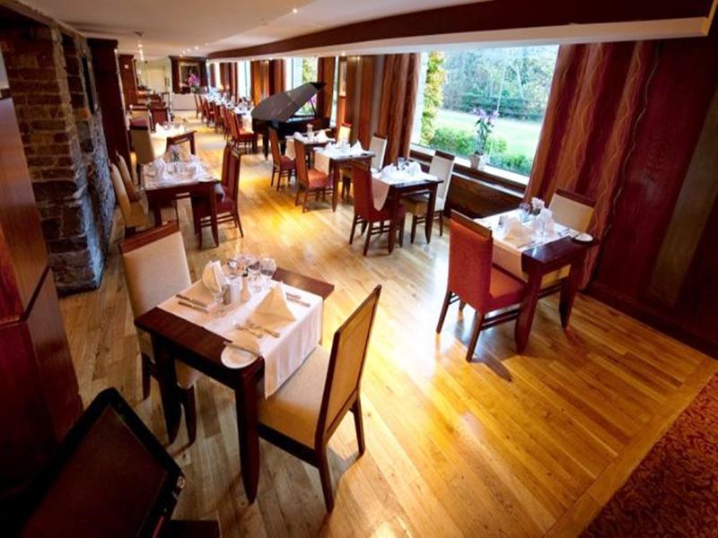 לייקסליפ Court Yard Hotel מראה חיצוני תמונה