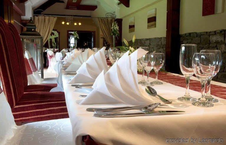 לייקסליפ Court Yard Hotel מראה חיצוני תמונה